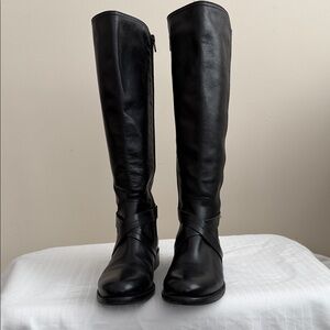 Napoleoni Italian Black Leather Accessory